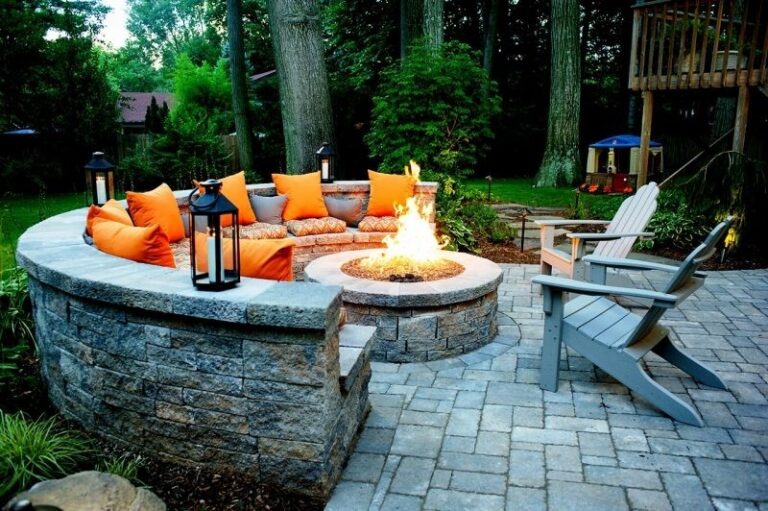 AuthenTEAK Outdoor Living: Elevating Modern Backyards with Luxury and Functionality