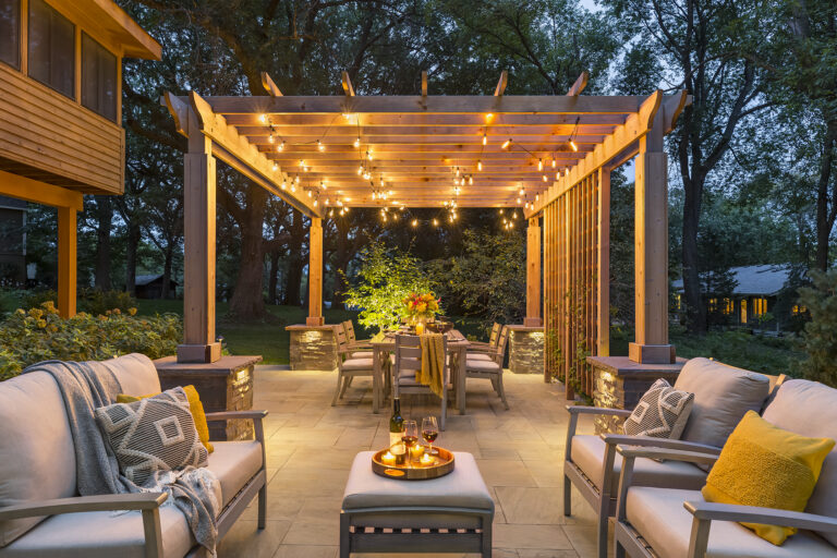 Outdoor Design by Oz – Innovative Outdoor Living Solutions for Modern Homes