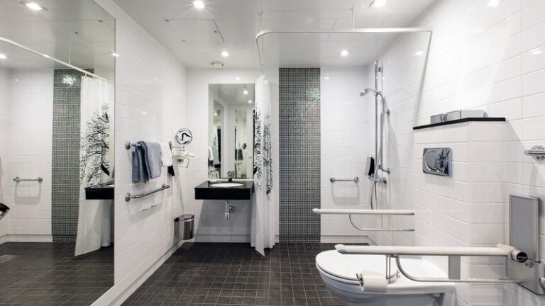 New Bathroom Contractors: Transforming Homes with Expertise and Innovation